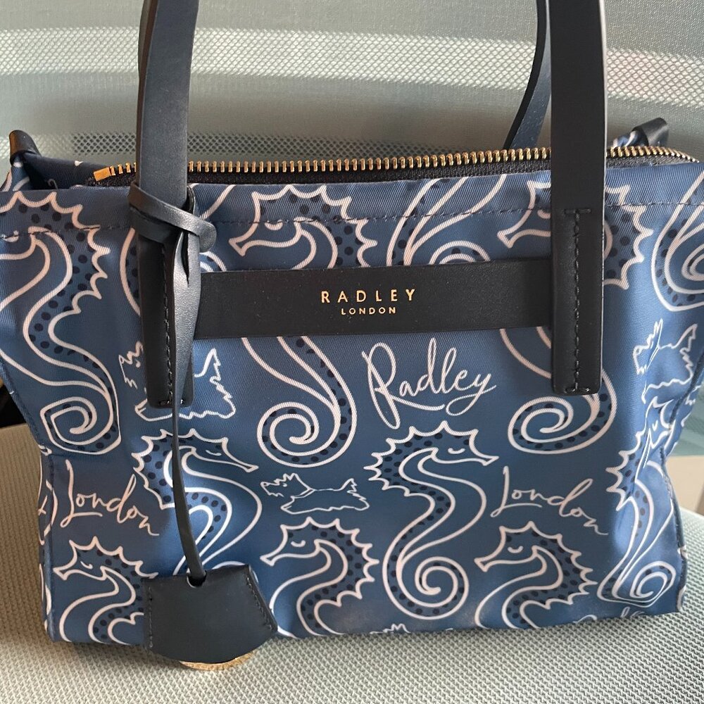 Radley London Finsbury Park Seahorse Medium Ziptop Purse
